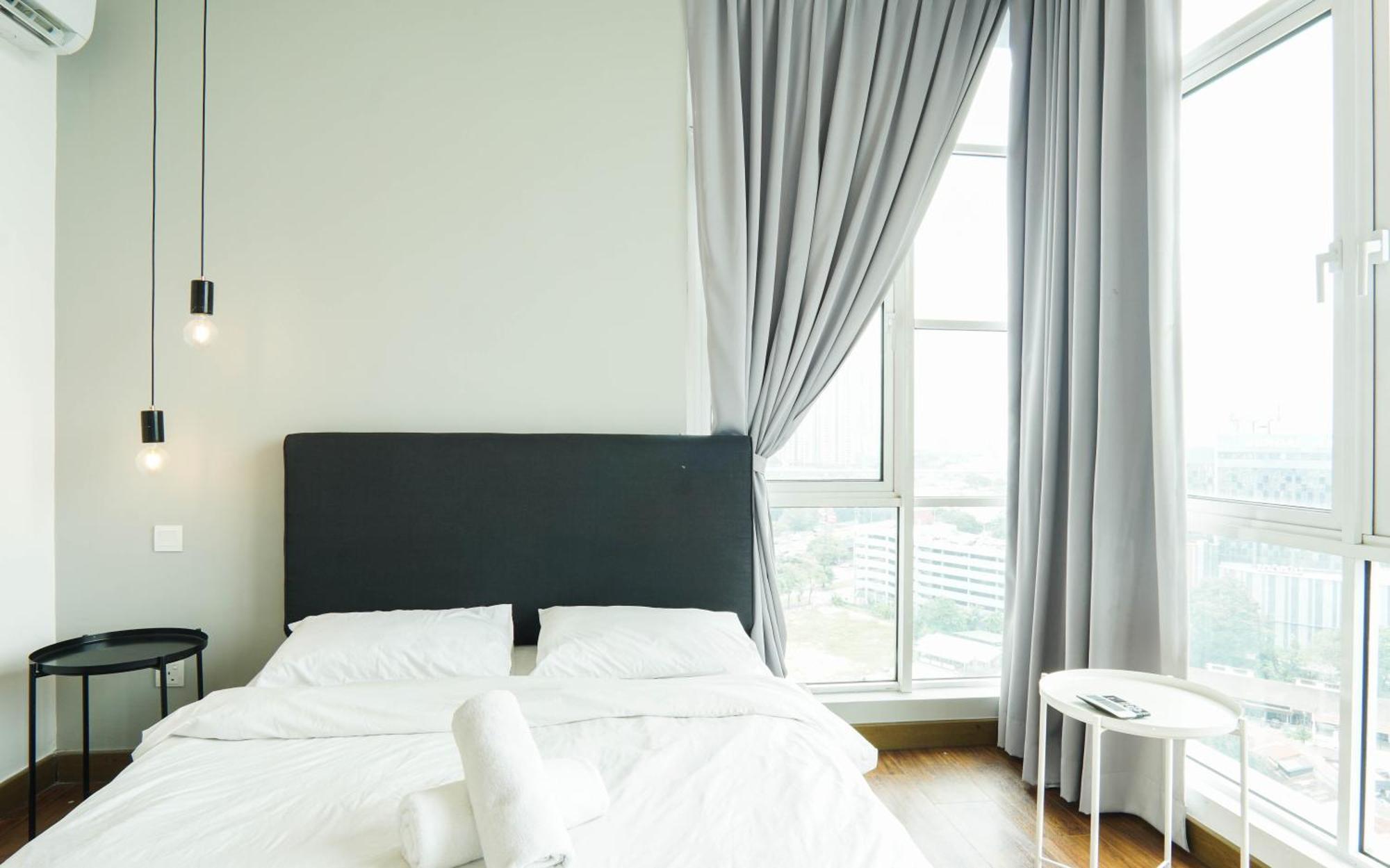 Boulevard Service Apartment Kl By Airhost กัวลาลัมเปอร์ ภายนอก รูปภาพ